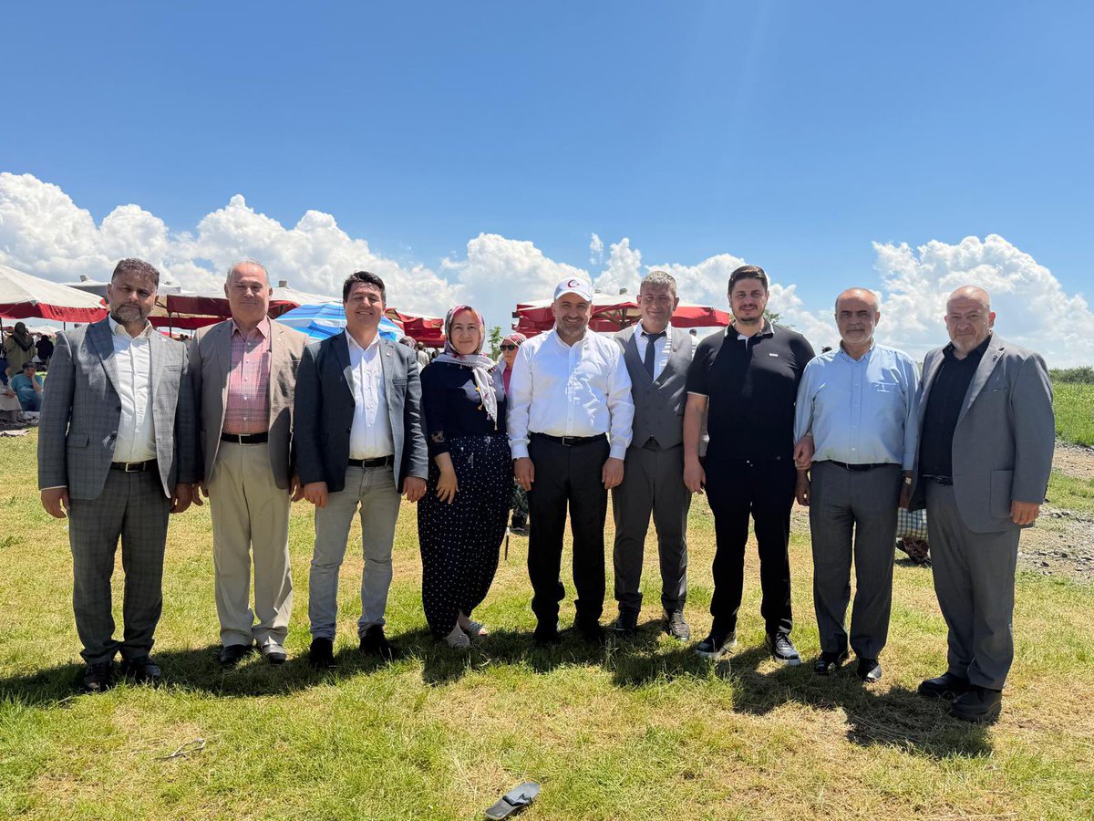 aktepebasii's tweet photo. 📍 Atalantekke Mahallesi’nde düzenlenen Şükür ve Yağmur Duası programına; İl Başkanımız Gürhan Albayrak, İlçe Başkan Yardımcımız Saffet Üçer, Mahalle Başkanımız İsmail Yıldız ve yönetim kurulu üyelerimizle birlikte katılım sağladık.

Muhtarımız Fedai Kaymaz ve Atalantekkeli hemşehrilerimize misafirperverliklerinden dolayı teşekkür ediyoruz.

Rabbim yapılan duaları kabul eylesin, birlik ve beraberliğimizi daim kılsın.

🔸 AK Parti Seninle #Tepebaşı