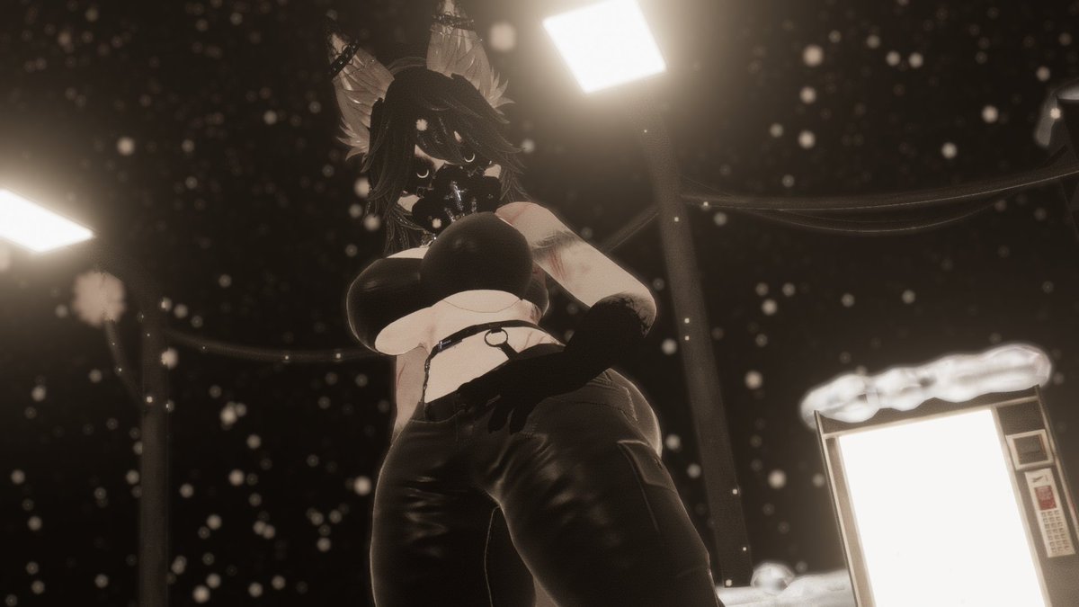 justvoid115's tweet photo. Don't forget your surroundings, you don't know what can be in the dark (just saying) https://t.co/m5OwOZEYmS