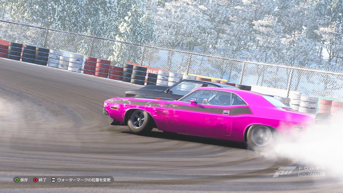 takarb2000e's tweet photo. このゲーム定番車種じゃなく古臭い車でドリフトするのおもれー
けど横遅いｗ https://t.co/II2Ugy50eO