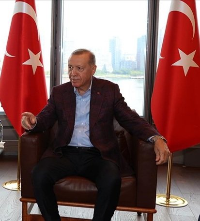 Halit__Kilic's tweet photo. @Israel_katz Soykırımcı melun, Mehmetçiğin postalları altında can vereceksiniz!
Mazlumların öcünü alacağız inşaallah. 
Kudüs hükümranlığımızda 500 yıl barış içinde yaşadıysa aynısını yapmaya geri geleceğiz.
Silahsız masum sivilleri katletmeye benzemeyecek.
Saklanacak gargat ağacı arayın! 🇹🇷 https://t.co/sDvnCBWvOr
