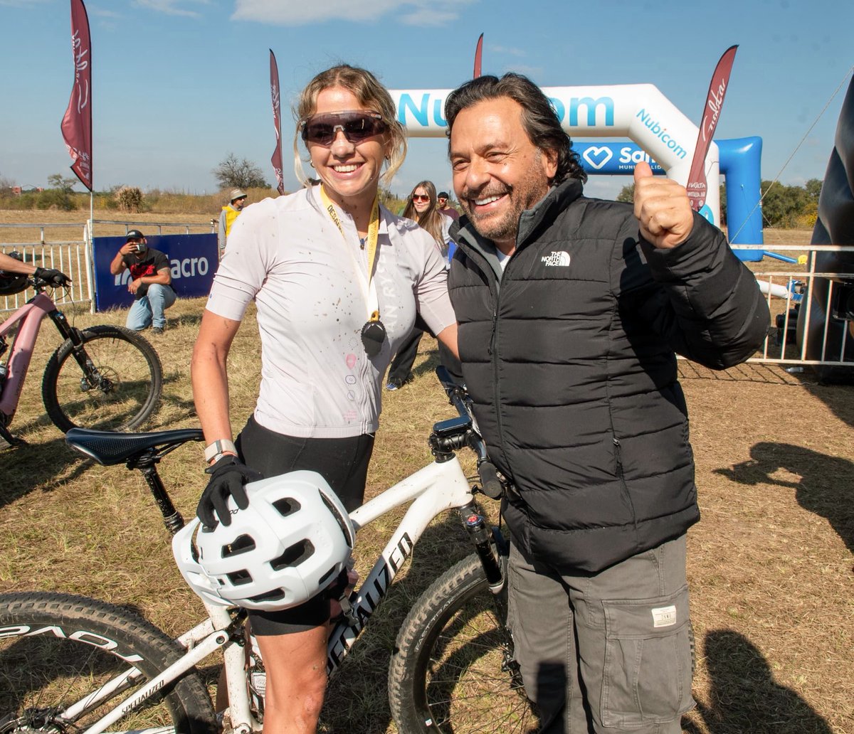 GustavoSaenzOK's tweet photo. Vivimos una nueva edición del Desafío de las Nubes, una competencia que volvió a reunir en Salta a 1250 ciclistas de distintas provincias argentinas y países vecinos.

Felicito a todos los participantes, a sus familias y a la organización por hacer crecer año tras año este evento que ya es uno de los más convocantes del país.

Salta sigue consolidándose como sede de grandes encuentros deportivos, mostrando al mundo su calidez y todo su potencial.