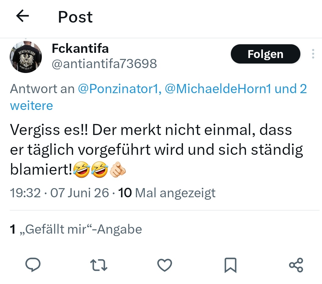 AntiAntifa_fail's tweet photo. Mein Hofnarr wieder mal sehr blamabel! Ich frage mich was er als vorgeführt ansieht, sachlich bestimmt nicht! https://t.co/IoXK2Lblbv