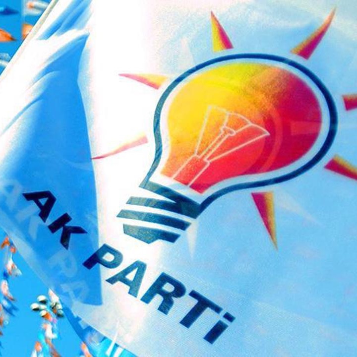 mahfildijital's tweet photo. 🔴 AK Parti, Nevruz’u resmi tatil ilan eden düzenlemeyi TBMM’ye sunacak. https://t.co/FUMcrZEVfB