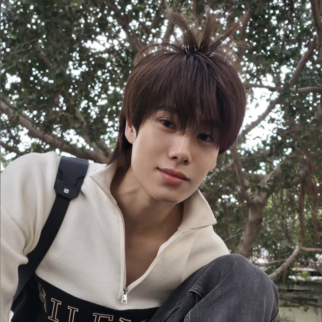wonwoo_jong's tweet photo. ดีใจที่ได้รักสี่คนนี้
 ปอนด์ภูวิน น้องป๋อ พี่หมอจิมมี่🐻🐼🐻‍❄️🥑
#ppnaravit #porsuppakarn #phuwintang #jimmyyjp https://t.co/k5fTeOoR8I