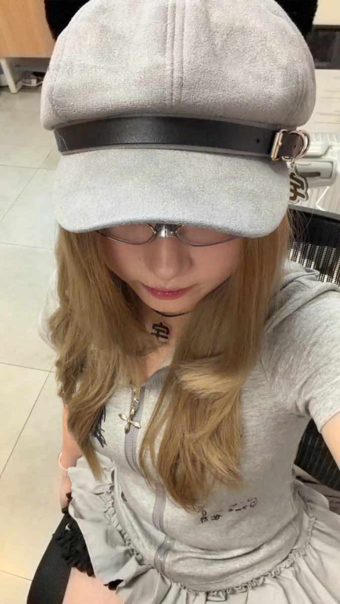 FinnaXS's tweet photo. 最近买到的新衣服💖 https://t.co/mKSVMXg6Ig