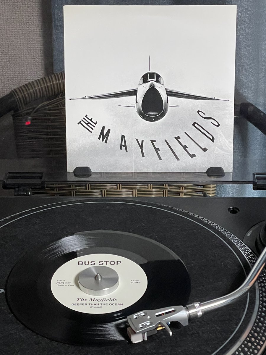 Lotsi12's tweet photo. 6月8日は、世界海洋デー(World Oceans Day)
The Mayfields 「Deeper Than The Ocean」
https://t.co/WN0OP06tok
The Mayfieldsの一番大好きな曲!メロディーが素晴しいのはもちろん、鉄琴やハーモニカも効果的で、Bメロ~サビの盛り上がりも最高♪
#TheMayfields
#ネオアコ #フリッパーズジャーニー https://t.co/KS6f8IB46V