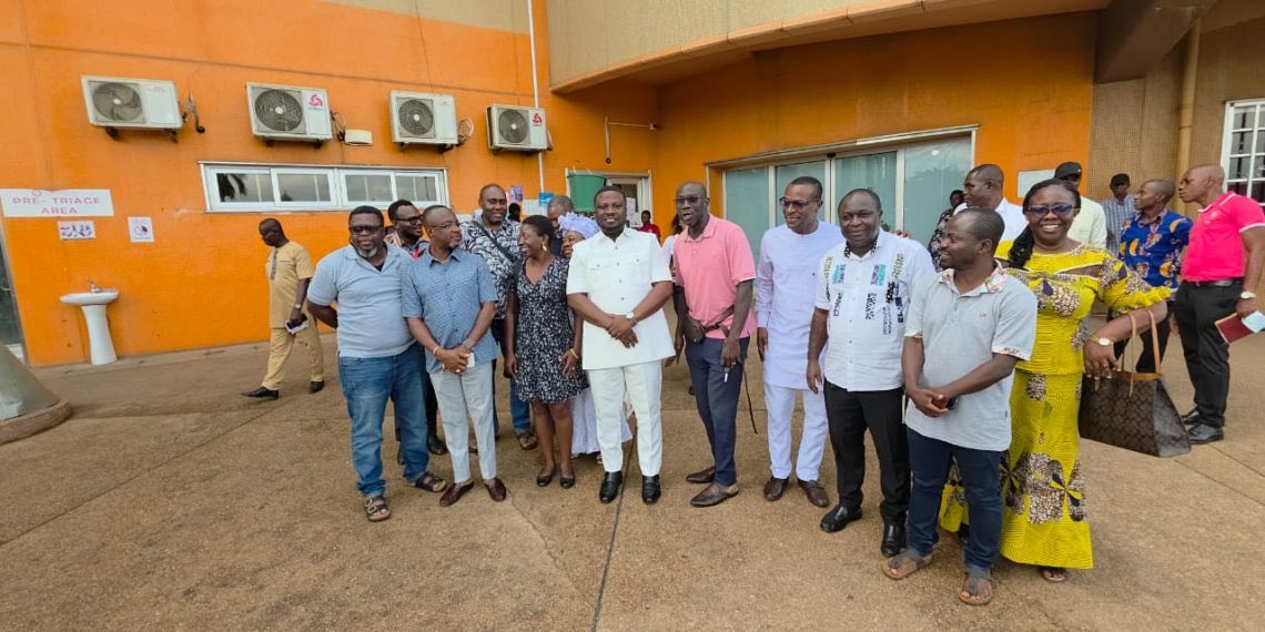 _GhChronicles's tweet photo. BREAKING: KATH Doctors, Nurses to call off strike after talks with Amoakohene https://t.co/23xXqlMMeU