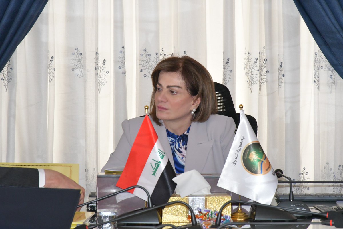 jasimenvfalahi's tweet photo. We were pleased to welcome H.E. Minister of Environment Ms. Sarwa Abdul Wahid to the Ministry headquarters today. She reviewed ongoing work and chaired a senior staff meeting to follow up on the Government Program priorities.

#MinistryOfEnvironment #Iraq https://t.co/ODaOBZ8pxb