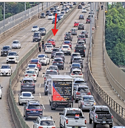 DriveBC's tweet photo. ⚠️#BCHwy1- Vehicle incident blocking eastbound left lane on #SecondNarrowsBridge. Crews are en route, expect delays, pass with caution.
#Vancouver #NorthVan https://t.co/mXHyjiX3c6