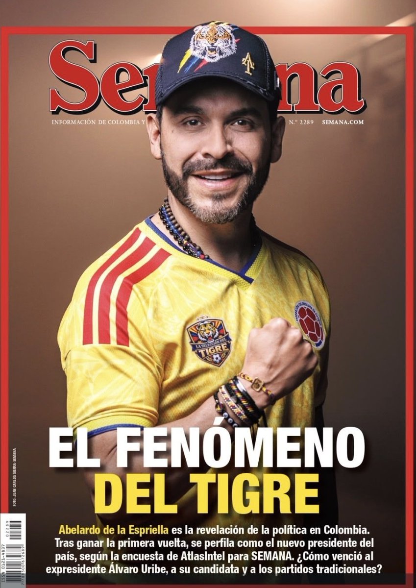 anguloj's tweet photo. @ClaudiaLopez por eso sacaste 225.000 votos, en una campaña nacional, porque la gente ya no te cree, eres la polítiquera de SIEMPRE, más camaleonica que Roy Barreras. Te la pasaste despotricando de Petro y sus secuaces, para terminar abrazados a ellos, te carcome el resentimiento, la envidia y rabia que le tienes al TIGRE, porque ni en dos generaciones podrás sacar 10.4 millones de votos en primera vuelta. El fenómeno popular que encarnan @ABDELAESPRIELLA y @jrestrp solo lo pueden generar LÍDERES que verdaderamente conecten con el sentir y los anhelos del pueblo común y corriente. Estamos FIRMES POR LA PATRIA.