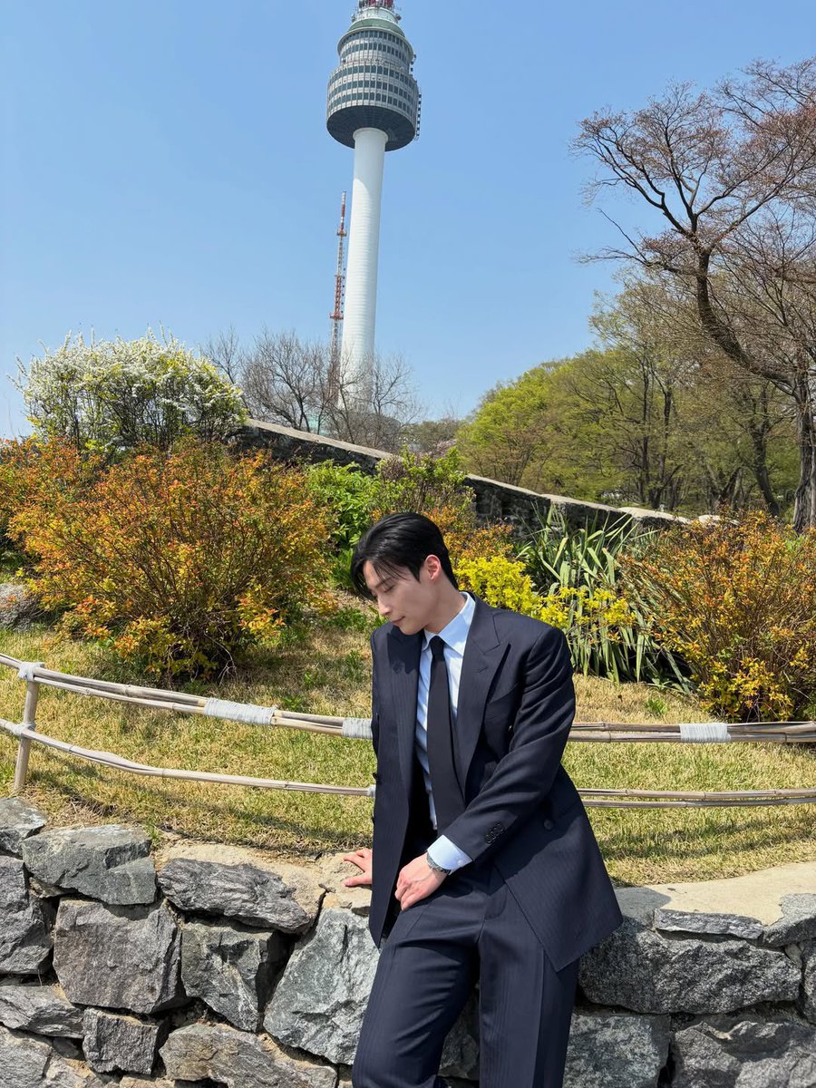 babbdd0's tweet photo. 월요일 아침부터 왔다 내 오쏘몰 https://t.co/qNGzkI60pY