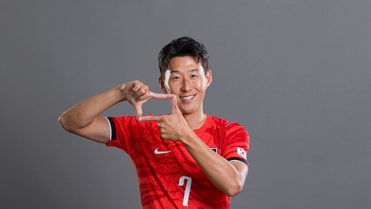 HQpcrt's tweet photo. Son Heung-min #FIFAWorldCup https://t.co/q2hZbWSmOY
