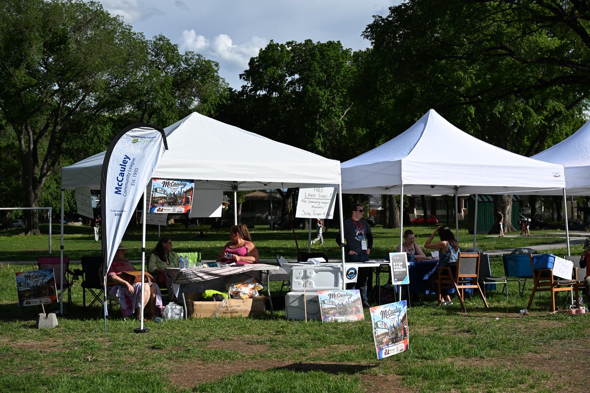 bmcnews's tweet photo. Heart of the City Jam
June 6, 2026
Giovanni Caboto Park
This year's Heart of the City was a scaled down event featuring a few performers such as the band Tiger Coffee, and a jam session in Giovanni Caboto Park.
--
#yeg #yegmusic #heartcityfest #McCauley #HeartOfTheCity https://t.co/EdpwGp6NlF