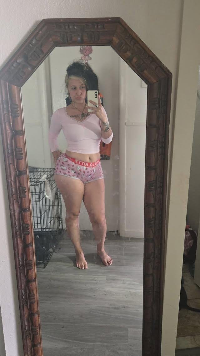 Goddess Zeze K. FINDOM BRAT tweet media