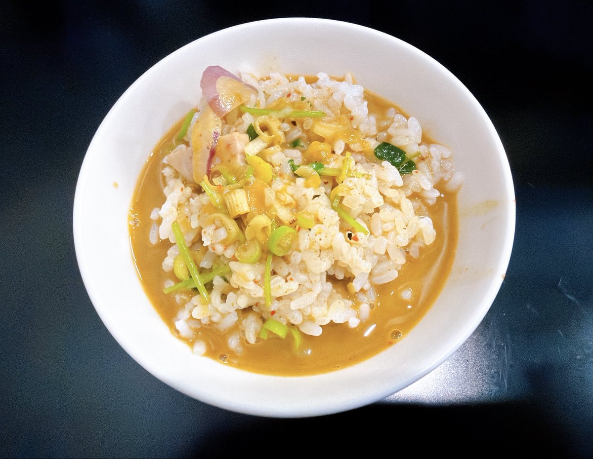 nitrow0213's tweet photo. SKB店長イチオシ！
菊川市 menya787さんへ

牡蠣とカレーのつけ麺 1500円と
ごはん 100円をいただきました😋

牡蠣よりも牡蠣感MAXな
冷たい濃厚牡蠣まぜそばを、
スパイシーなカレーつけ汁に
くぐらせて啜る(*´꒳`*)✨
ネットリと糸引くチーズが
実に淫靡で官能的♥️

ごちそうさまでした🍜
#menya787 https://t.co/ce3J47ZNSa