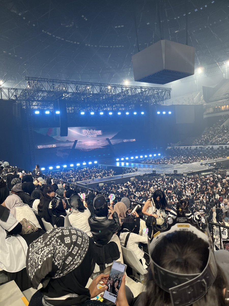 yolandaasmi's tweet photo. akhirnya ketemu si kyungja kyungja itu🙂‍↕️🫂 https://t.co/JrhKYbl5Sp