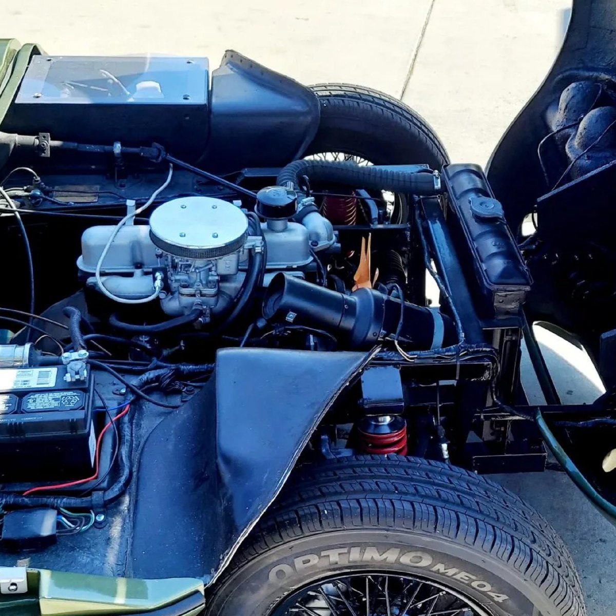 Bringatrailer's tweet photo. Uses a marine-plywood chassis inspired by a WWII fighter plane!

https://t.co/4kWKJFLKIh https://t.co/iFFUdW66MY