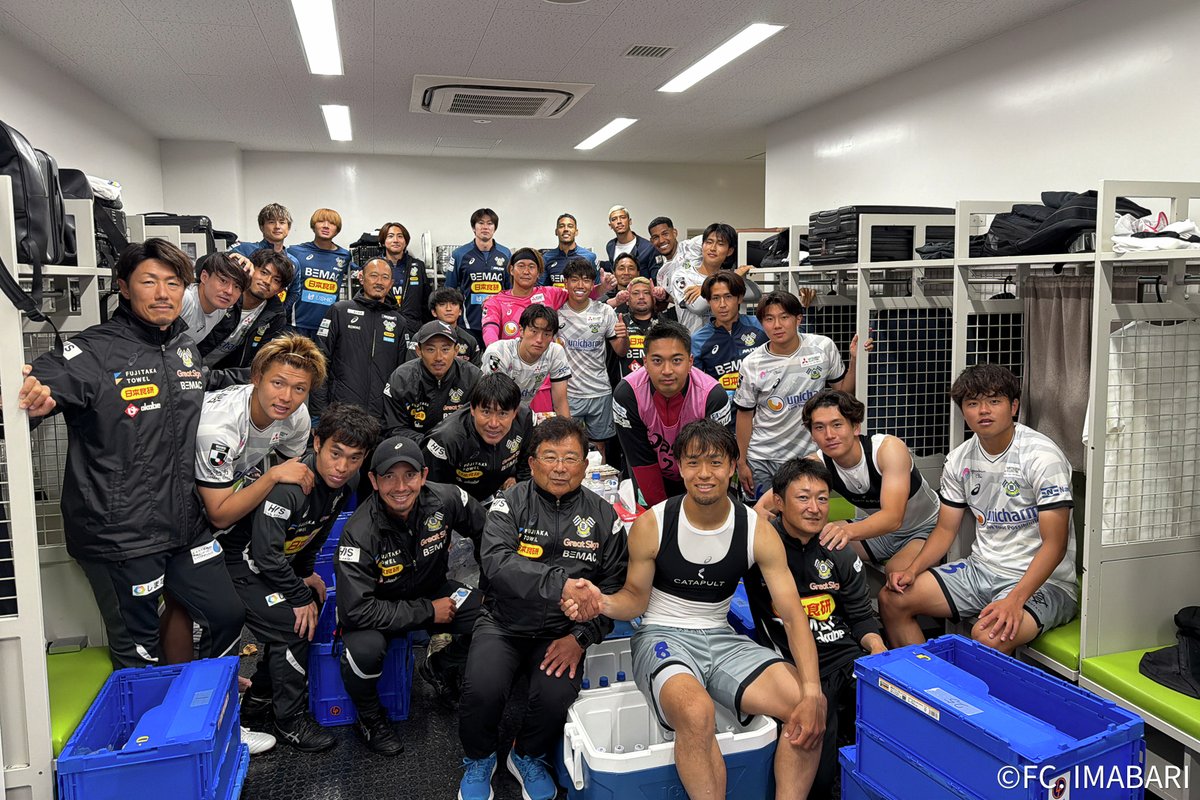 FCimabari's tweet photo. 🏆明治安田J2・J3百年構想リーグ プレーオフラウンド 第2戦
🆚#ヴァンラーレ八戸
🗓 6/7 13:00 KO
🏟#プライフーズスタジアム
🔢 八戸1-1今治 (3 PK 5)

試合後の監督コメントと試合写真を公式サイトに掲載しました📝
https://t.co/LJknmSE1EK

#FC今治 #BEYONDSTANDARD https://t.co/vueWGS6Xkw