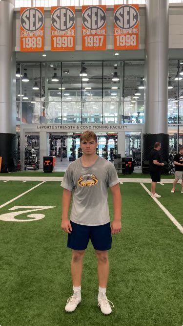 MannonColton's tweet photo. Grateful for the opportunity to compete and learn from the best at @Vol_Football defensive camp today. Appreciate the work and tools from @coachg76. Year two prep is officially underway. https://t.co/r7g9gII9E8