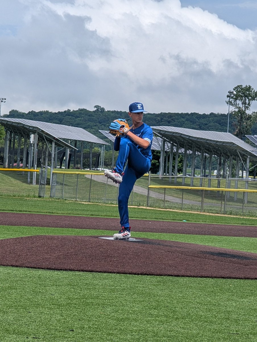 Berringer_2030's tweet photo. Not always the best day pitching...had to come out from a rain delay and try and dig out of a hole. 😩

#closer #baseballinkc https://t.co/r02T0pwTVD