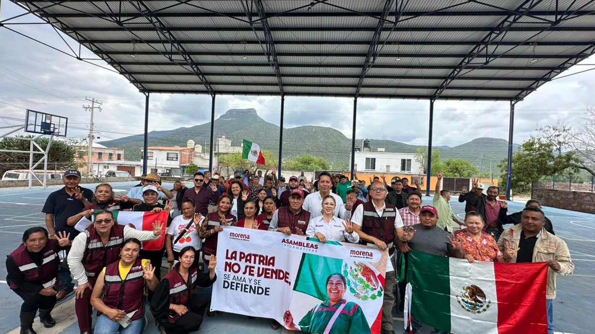 1705Cyn's tweet photo. Hoy, desde Santa Catarina, Guanajuato, se llevó a cabo la Asamblea Informativa en Defensa de la Soberanía Nacional, un espacio de diálogo y reflexión sobre la importancia de seguir construyendo un México libre, independiente.

#PorLaSoberanía #Guanajuato #LaPatriaSeDefiende https://t.co/uRQpTrcbHv