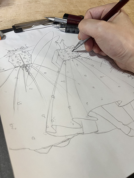 ClosetRabbit's tweet photo. 結婚式の大役に抜擢！フラワーガールやリングガールで着用するとびっきりキュートな子供用パーティードレス。ウェディングドレスの様にキュートに演出するデザインを構成。東京都のお客様からご注文。 
https://t.co/R6XfLU06Pg https://t.co/UHthuwuads
