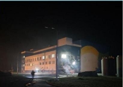 AnfisaMotora's tweet photo. 07.06.26
En la región de #Kyiv, cerca de Biriakivka, #Shahed ruZo impactó en el edificio del almacén de combustible nuclear gastado procedente de reactores de tipo VVER de las centrales nucleares🇺🇦
La distancia a la central nuclear de Chernóbyl es de 15 km, según el Estado Mayor. https://t.co/w2emR7bgYk
