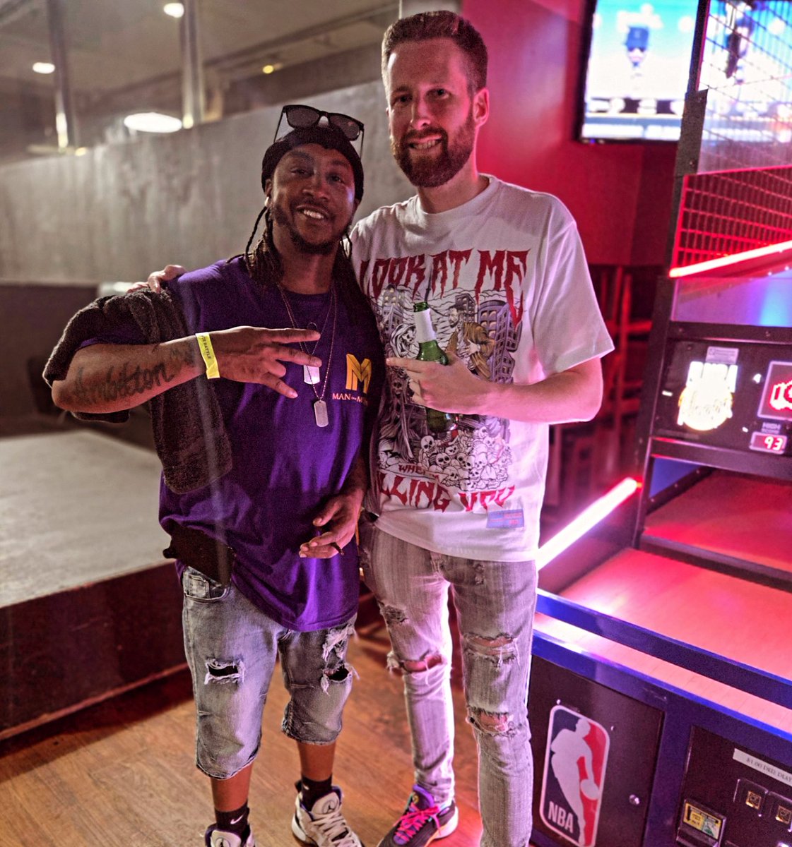 RealDebaytable's tweet photo. You seen him on Wil'n Out, You Seen him on KOTD, You seen him on URL AND NOW YOU SEEN @charronkotd WITH ME. 
#wilnout #publicinfluencebattleleague #daytonohio #thatsdebaytable #row https://t.co/xJDEjk3kHG