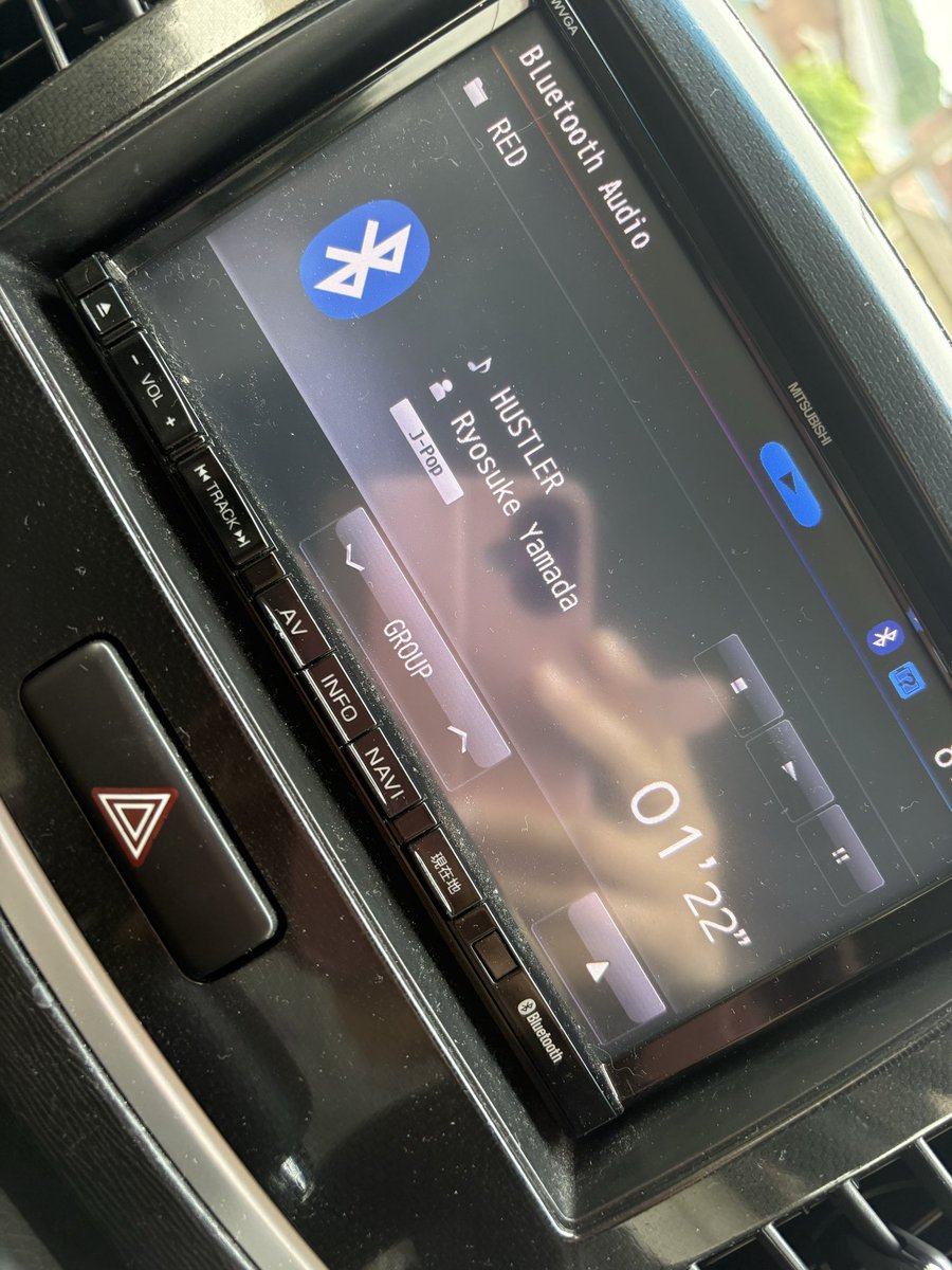 L5z4m's tweet photo. おはよござ���まし。どこが不備なのかも分からぬまま今日から台車。不安すぎて早くでたけど、前も借りてたからBluetoothスムーズにつながって、早くつきすぎたナウ。笑　でもやっぱモニターに頼りすぎてるようで、駐車が怖すぎたよぅ。早く私の車帰ってきてくださいませ。。。
📷爆音で山田さん聴いた🎵 https://t.co/WIff9QliDo