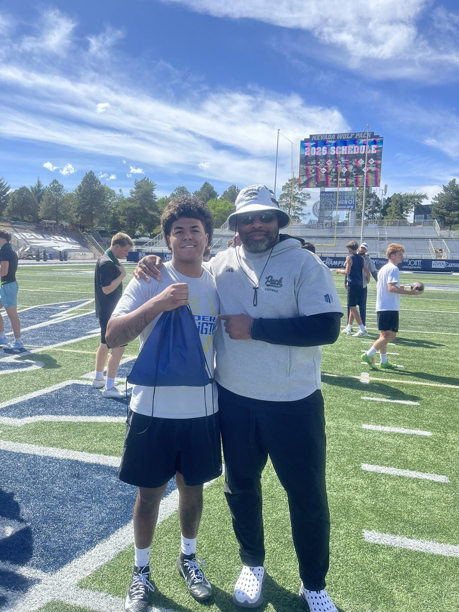 ocasarez8's tweet photo. Had an amazing camp @NevadaFootball won camp star for the LBs  @JOHNSON35BOY @CoachChoateFB @ghughes7 @Reed_Raiders @ReedRaiders https://t.co/bstUq7o2g9