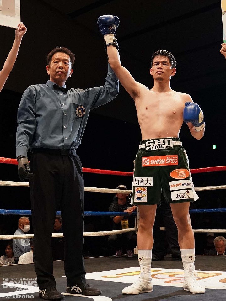 Toketa30's tweet photo. プロ9戦目

5RTKOで移籍後初勝利する事が出来ました。

沢山の応援いつも感謝しています。
これからも1歩ずつ精進して参ります。

応援ありがとうございました🙇‍♂️

#プロ9戦目 https://t.co/qUMx8oGv1X