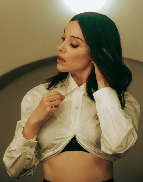 themontrealer's tweet photo. 🎤St. Vincent performs with a full orchestra in this unforgettable concert

🎵A selection of favourites and deep cuts spanning the St. Vincent discography brought to life in spellbinding new ways.

👉https://t.co/RBQsYUxDuL

@Montreal @mtljazzfestival @Place_des_Arts @st_vincent https://t.co/Zq929CZiGg