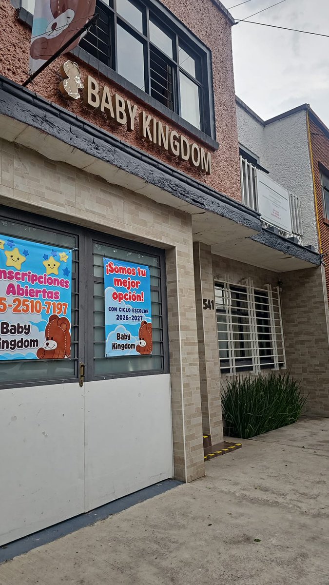 Pbn477933867871's tweet photo. Solicito apoyo de manera urgente a @CFE_Contigo @CFEmx  en el colegio BABY KINGDOM ubicado en Calle Pitágoras 541 en #Narvarte  esquina luz saviñon y Pedro Romero de Terreros.  Ya que solicitamos con el folio No. M2235521412. Nos mencionan que mañana tienen clases a primera hora https://t.co/mKWVx6JtzH