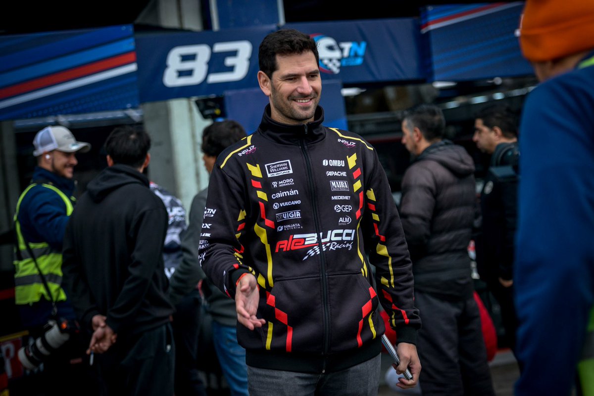 FacundoArdusso's tweet photo. Largábamos P9, pero se nos rompió un elemento en la transmisión antes de largar.

A pesar del inconveniente, decidimos salir a pista para seguir trabajando en la puesta a punto del auto. 

Completamos la carrera P29 con un buen nivel. Gracias @AleBucciRacing por el esfuerzo. https://t.co/Y9gHGw496k