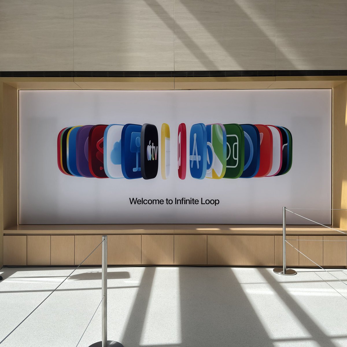 ostynhyss's tweet photo. Infinite Loop, I am in you https://t.co/BUtSOb9qBh