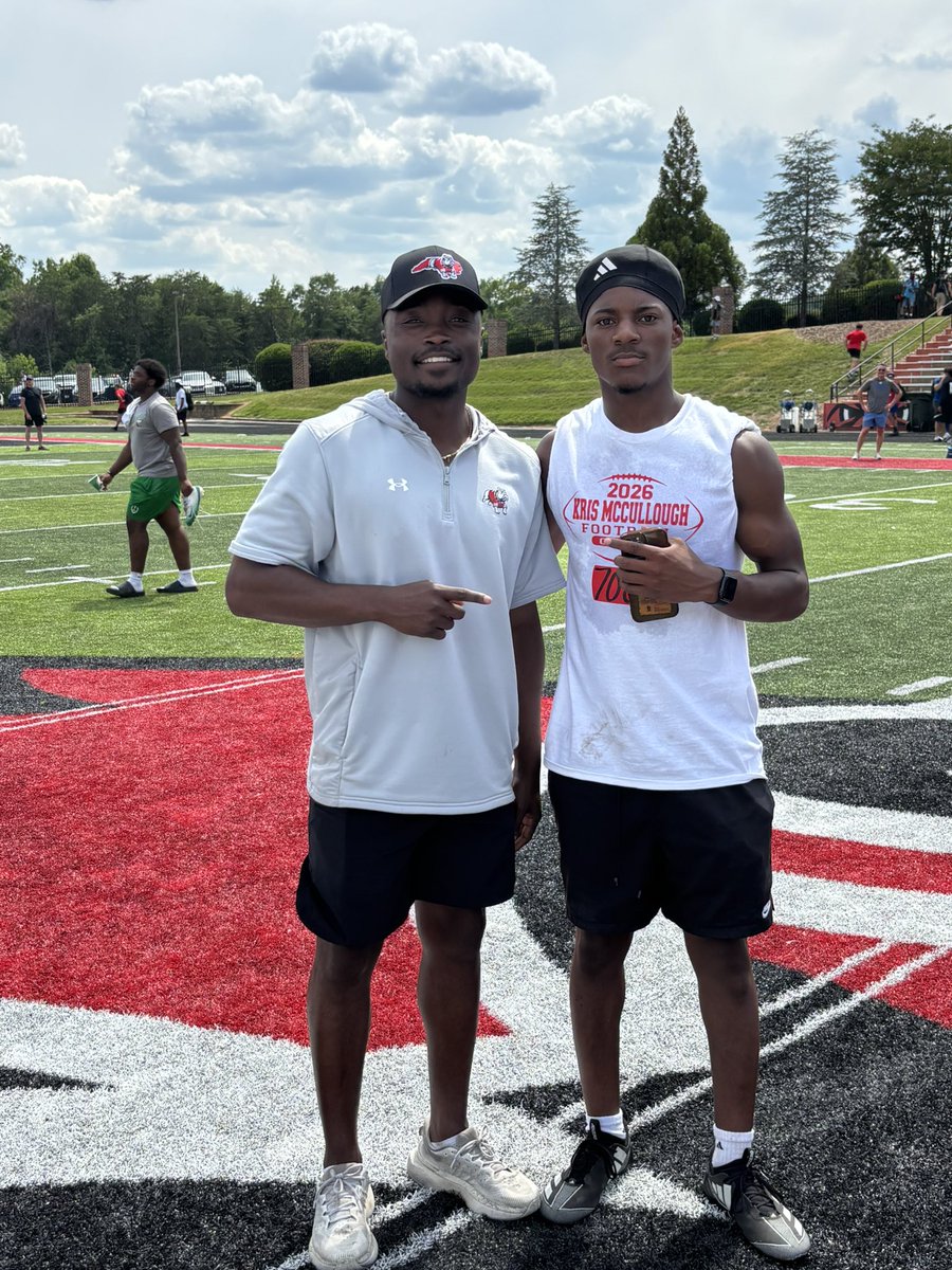loganward06's tweet photo. Had A Great Camp @GWUFootball And Also Ran A 4.57‼️ Had Great Conversations With @DeReHicks @ShellJacari @CoachGaulden @CoachShaw_Jake ‼️

https://t.co/vUMLfg3iUL

@sshsraiders @EarlEverett @CGauntlett33 @Showtime12u @BayleeRamey3 @Coach_Mick7 @PrepRedzoneFL @CoachRodDixon https://t.co/aVgmVL6Wb3
