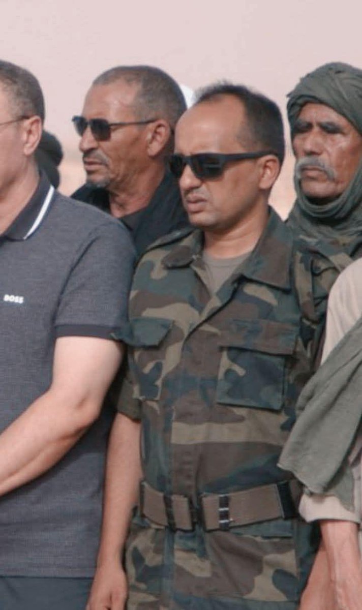 farismaris2014's tweet photo. جبهةالبوليساريوالإرهابية تعلن مقتل لحبيب محمد عبد العزيزنجل رئيسها السابق المجرم محمد عبد العزيز،عندما اقترب وجماعته من المنطقة العازلة،واهما أنهامحررة،بضربةدقيقة قاتلة من طائرة مسيرةللقوات المسلحة الملكية.تحياتي لقواتناالمسلحة حماة الوطن بقيادة جلالة الملك محمد السادس حفظه الله https://t.co/Ji0AzhbYzt