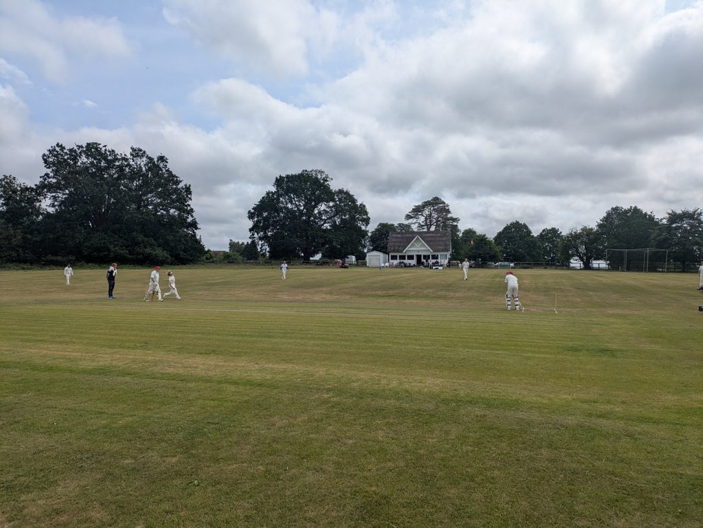 eridgecricket's tweet photo. MATCH REPORT: Eridge defend 160 to give captain Fasey the win #Pitchero
https://t.co/le4ILWp9VH https://t.co/La5Gu7Mvpg