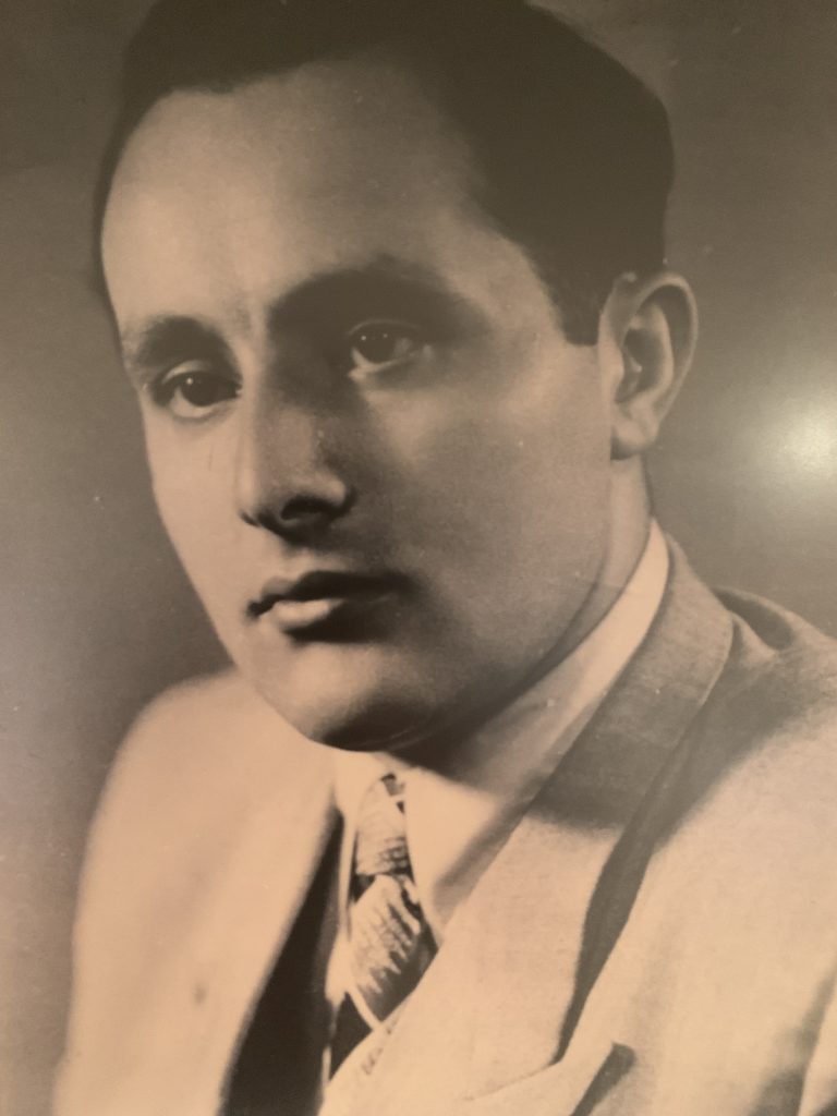jpeftweets's tweet photo. When the Nazis invaded Poland, Alex (Chaim Yitzhak) Folkman lost nearly everythingโhis home, his family, and eventually his three brothers. Instead of surrendering to despair, he escaped, survived in hiding, organized resistance efforts, and joined partisan fighters in the forests of Slovakia. Along the way, he sabotaged German operations, helped gather intelligence, and fought alongside Allied forces against the Nazi regime.
After the war, Alex discovered that most of his family had been murdered in the Holocaust. Yet he rebuilt his life from nothing, immigrated to the United States with only six dollars in his pocket, became a successful businessman, raised a large family, and remained deeply committed to the Jewish community. He passed away in 2023 at the age of 100, leaving behind an extraordinary legacy of courage, resilience, and resistance.
His story is a powerful reminder that Jewish resistance during the Holocaust took many formsโand that even in humanity's darkest hour, individuals found ways to fight back.
๐ Click the link below to read Alex Folkman's full incredible story:
https://t.co/ecz0YGCoTI
#HolocaustEducation #HolocaustHistory #JewishResistance #JewishPartisans #NeverForget #WorldWarII #WWIIHistory #HolocaustRemembrance #JewishHistory #Resistance #PartisanStories #HistoryMatters #SurvivorStories #HolocaustStudies #TeachingHistory #JewishCommunity #YomHaShoah #HolocaustAwareness #AlexFolkman #NeverAgain
