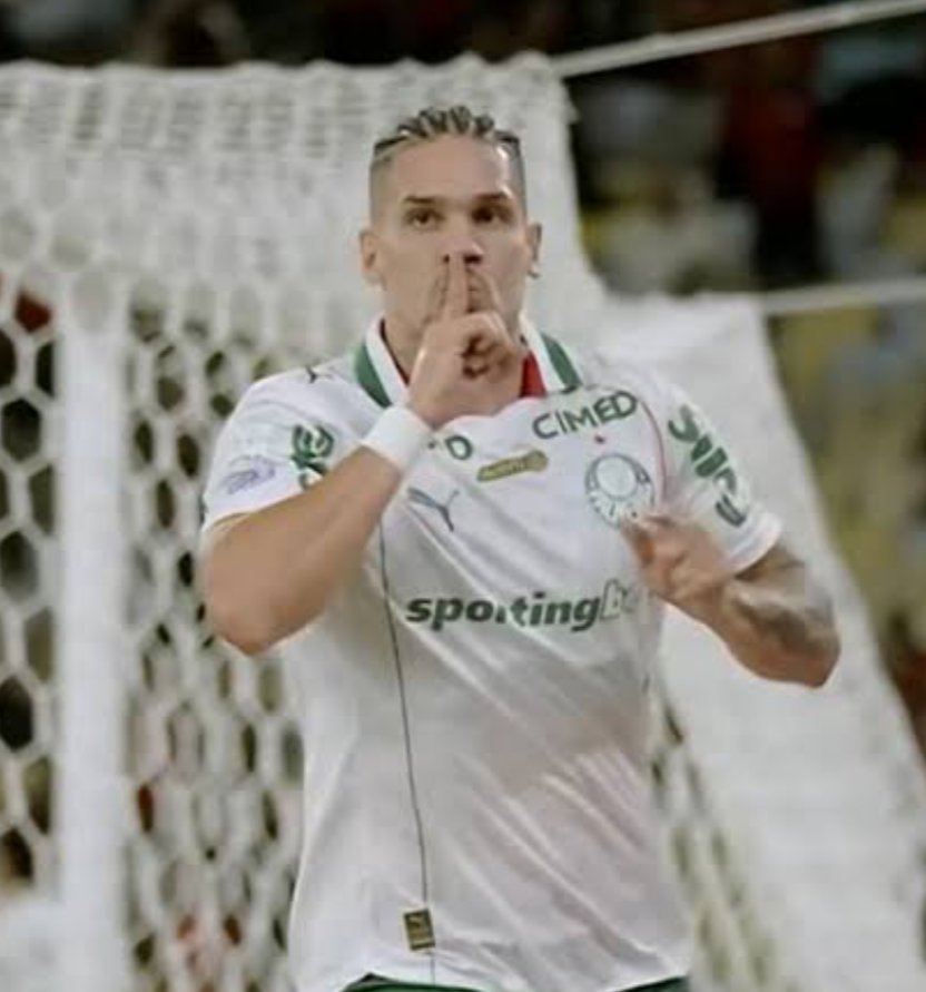 DenilsonMAV's tweet photo. @flahenriquebr @_mateussep Rissssssssssssssss a socada do Deyverson e o Xiu do Paulinho sangra mais que a menstruação das Trikas kkkkkkkkkkkk por isso são amiguinhas !!!!! https://t.co/FrDcXBhl3p