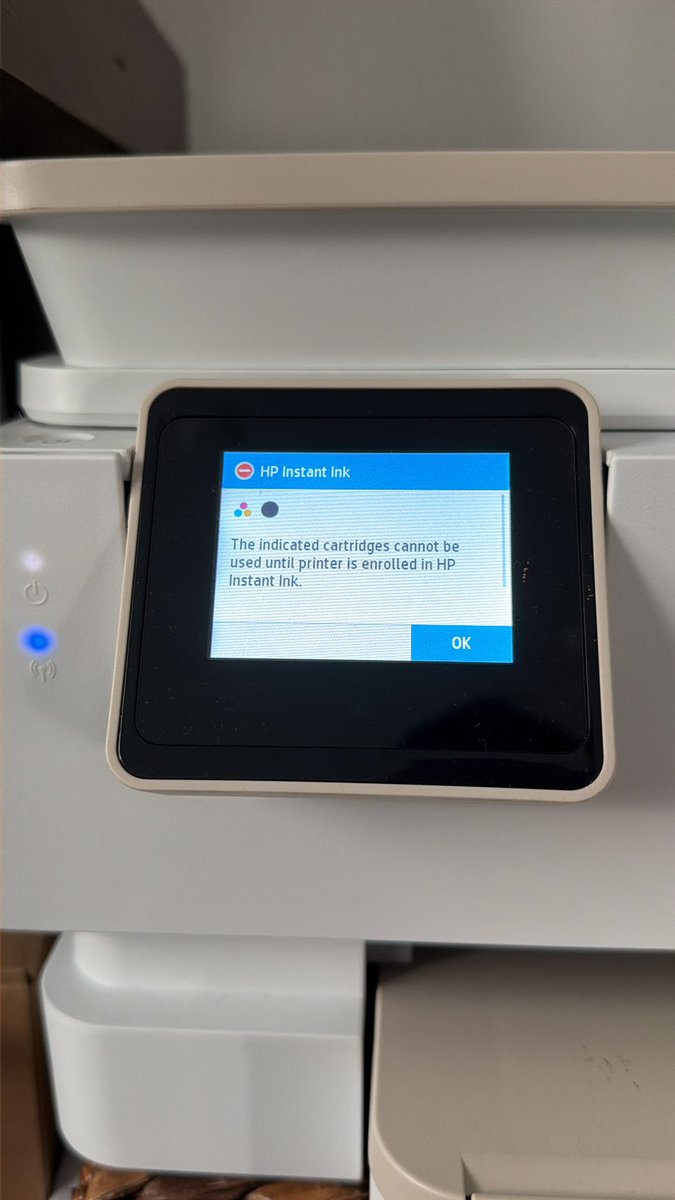juuuled's tweet photo. can’t believe i’m locked out of using my own printer because i don’t have a subscription https://t.co/ezo6h4EbQw