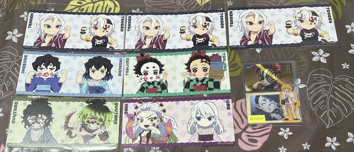 2106ze's tweet photo. 鬼滅の刃　譲渡　ufotable cafe
譲
大集合　繋がるカード
遊郭編 
宇髄 天元
妓夫太郎
堕姫
炭子
猪子

求
各定価+送料

一枚目は二枚目から同数お迎えをお願いします。二枚目全て決まり次第、募集は一旦〆ます。(他ポストもございますので、そちらで決まった場合にも再募集のため一旦〆ます) https://t.co/4oEipEeGV9