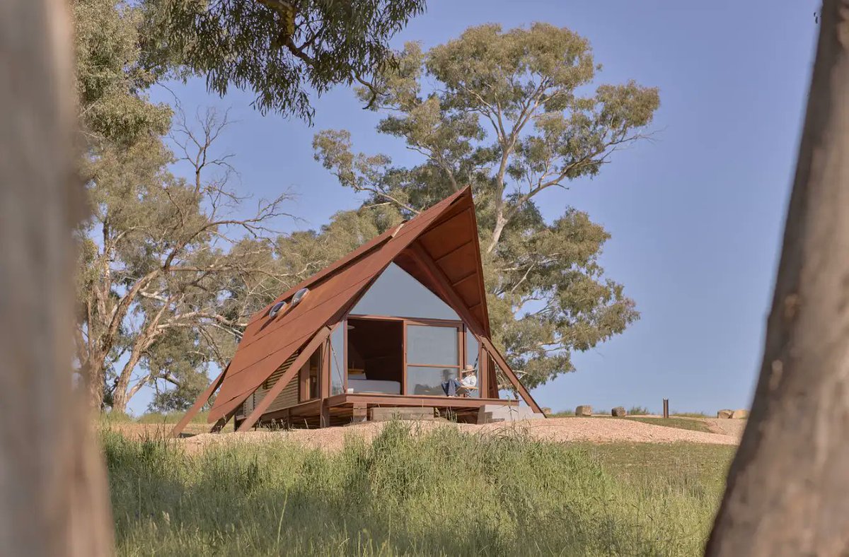 pislikmimarcom's tweet photo. A Modern Camphouse in the Heart of Nature: “Permanent Camping 3” Project

Project Details 👉https://t.co/Qiq2yUi8dh https://t.co/QSSahjxqhK