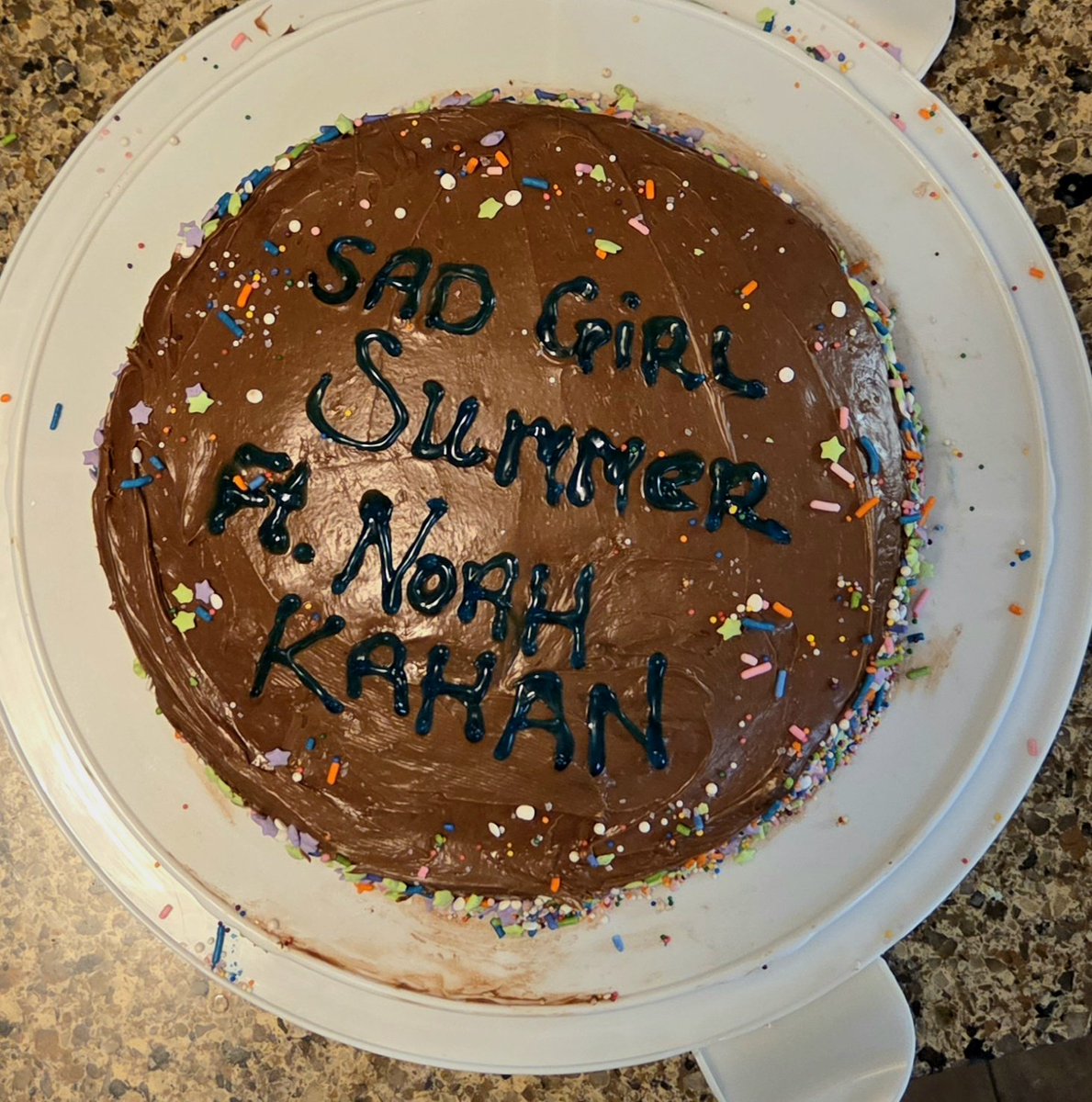 Meg_Han_Solo22's tweet photo. @NoahKahan Not me, because I didn't get tickets, but hey I made this cake today so I feel better about it 🤷🏻‍♀️😅 https://t.co/1GLhkfDeO6