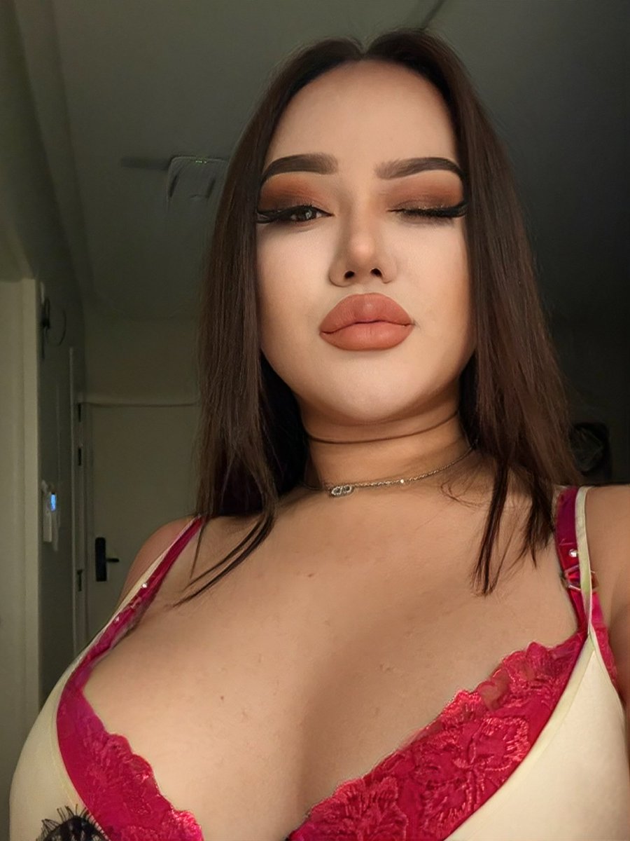 worrties's tweet photo. #ladyboy_both_in_Riyadh
#ladyboy_saudi  
#ladyboy_riyadh

🩷🩷🩷🩷🤌🏼🤌🏼 https://t.co/JSwnRPov6V