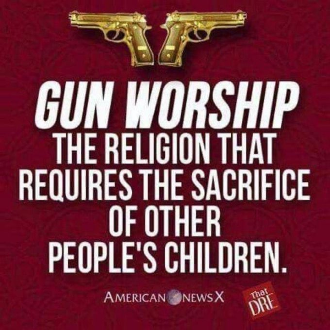 Smiles150's tweet photo. @Donzee714 Consititutql Conservative because he has never had to burry any of his kids. https://t.co/sEsePmRDjG
