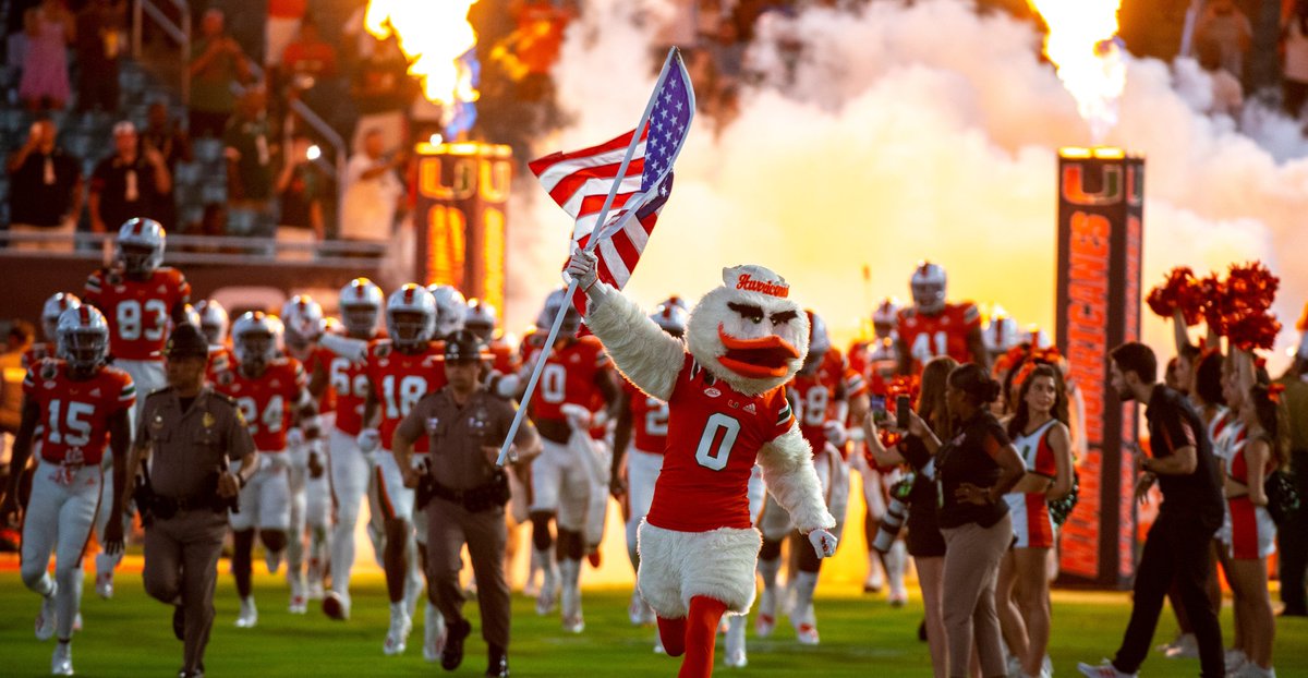 realtysond's tweet photo. After a great conversation with @coach_cristobal and @CoachMirabal, I am blessed to receive my 11th D1 offer from The U! The University of Miami! #GoCanes
@TFordFSP
@BrandonHuffman
@ErikRichardsUSA
@SWiltfong_
@AndrewNemec
@JordanJ_
@GregBiggins
@TheUCReport
@adamgorney https://t.co/zRNCp1neDY