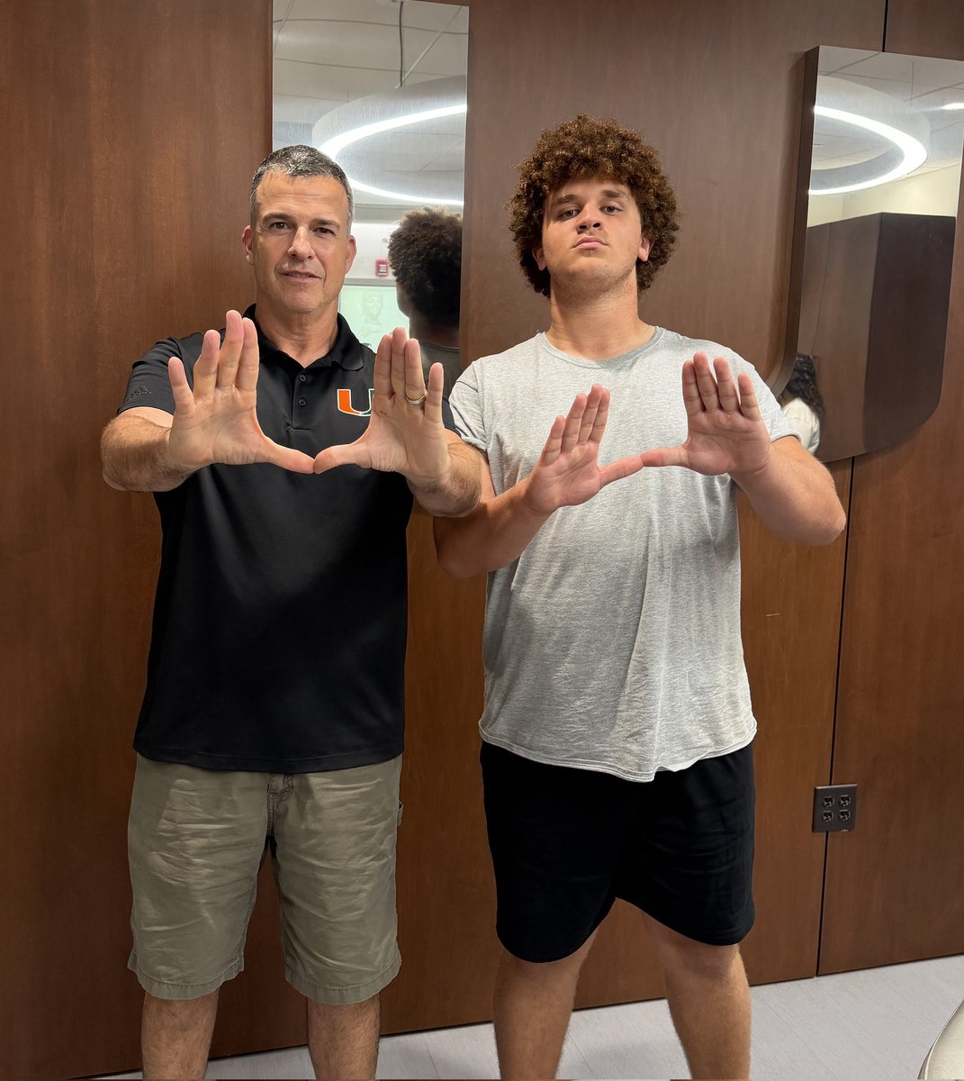 realtysond's tweet photo. After a great conversation with @coach_cristobal and @CoachMirabal, I am blessed to receive my 11th D1 offer from The U! The University of Miami! #GoCanes
@TFordFSP
@BrandonHuffman
@ErikRichardsUSA
@SWiltfong_
@AndrewNemec
@JordanJ_
@GregBiggins
@TheUCReport
@adamgorney https://t.co/zRNCp1neDY