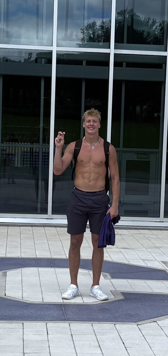 Dawson_C29's tweet photo. Had a great time yesterday @TCUFootball. Learned a lot from all the Coaches there and showed up to compete!!!

@TheProtectUCrew @MickensJay @chaseK_52 @mcgeheeben32 @CoachSonnyDykes @CoachJuice17 @ArmyWP_Football https://t.co/fBnsoEhATd