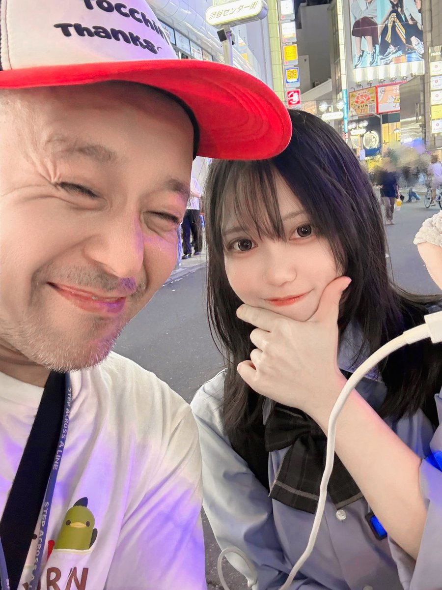 persiaGG's tweet photo. 野良の、のぶ料理長と渋谷でエンカウント🍳🫶🏻︎ https://t.co/4T1FTNNXL9